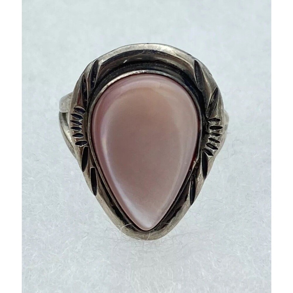 Navajo Nakai Sterling Silver & Pink Mother of Pearl Statement Ring Size 7